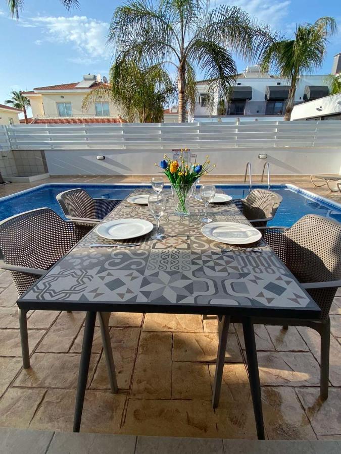 Villa Diana - 200 Meters From Kapparis, Fireman'S Beach Paralimni Dış mekan fotoğraf