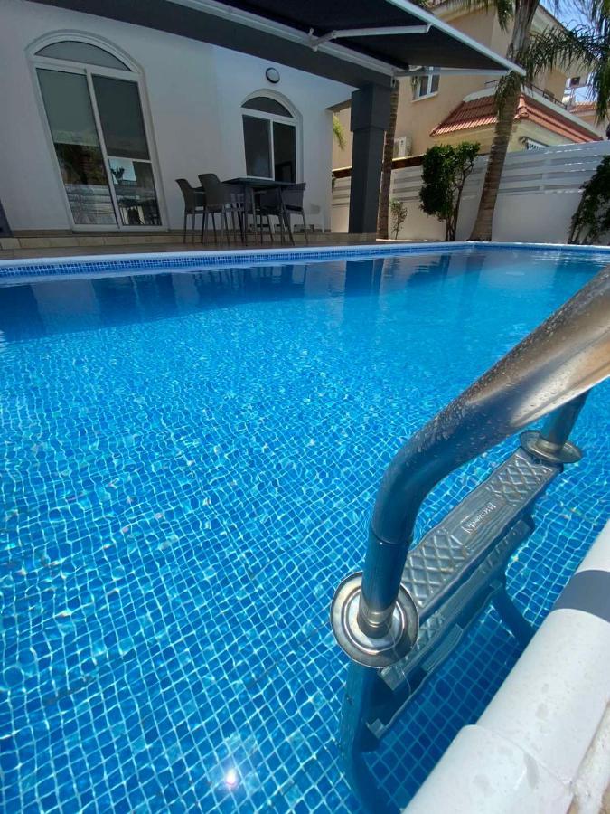 Villa Diana - 200 Meters From Kapparis, Fireman'S Beach Paralimni Dış mekan fotoğraf