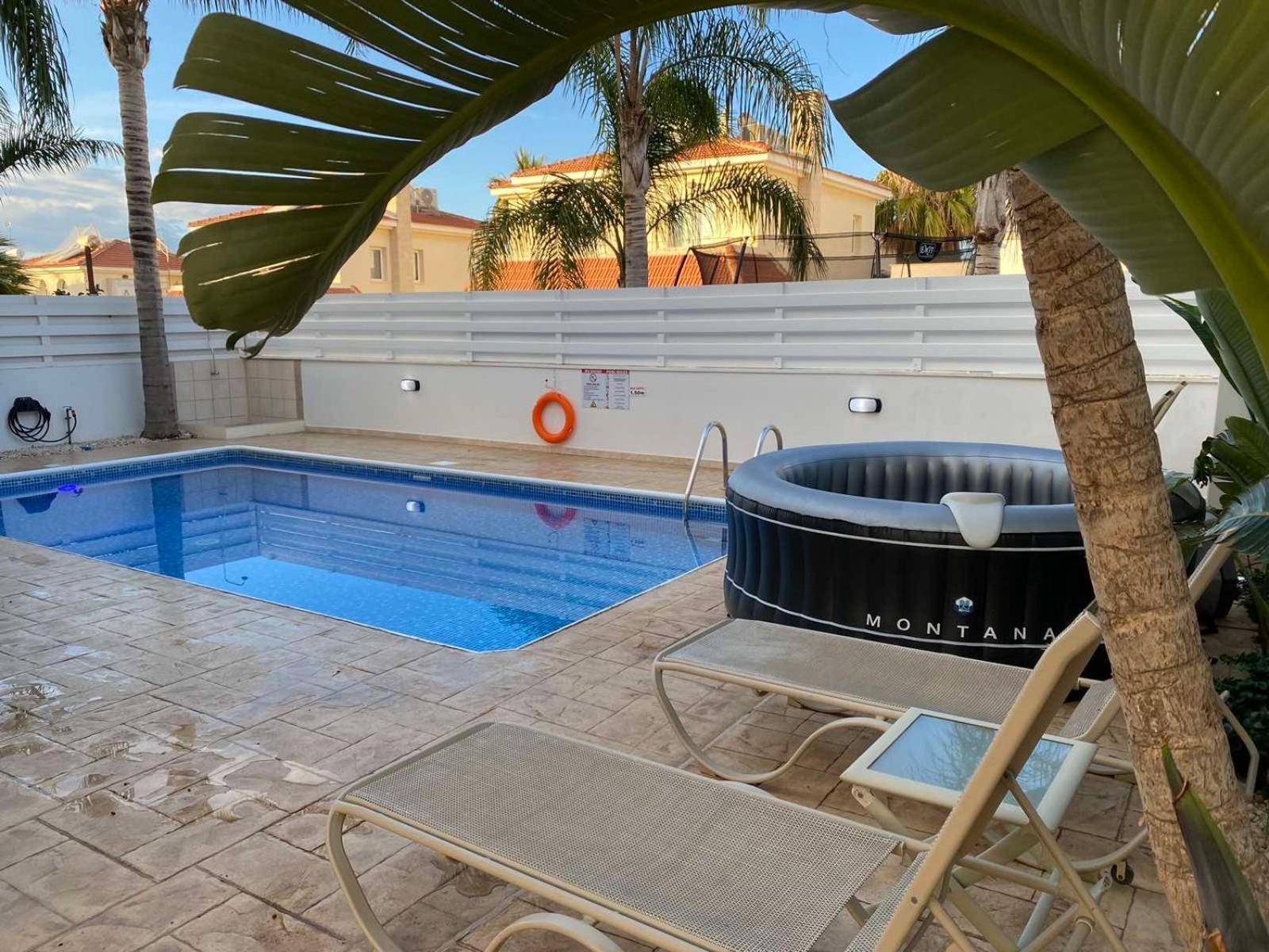 Villa Diana - 200 Meters From Kapparis, Fireman'S Beach Paralimni Dış mekan fotoğraf
